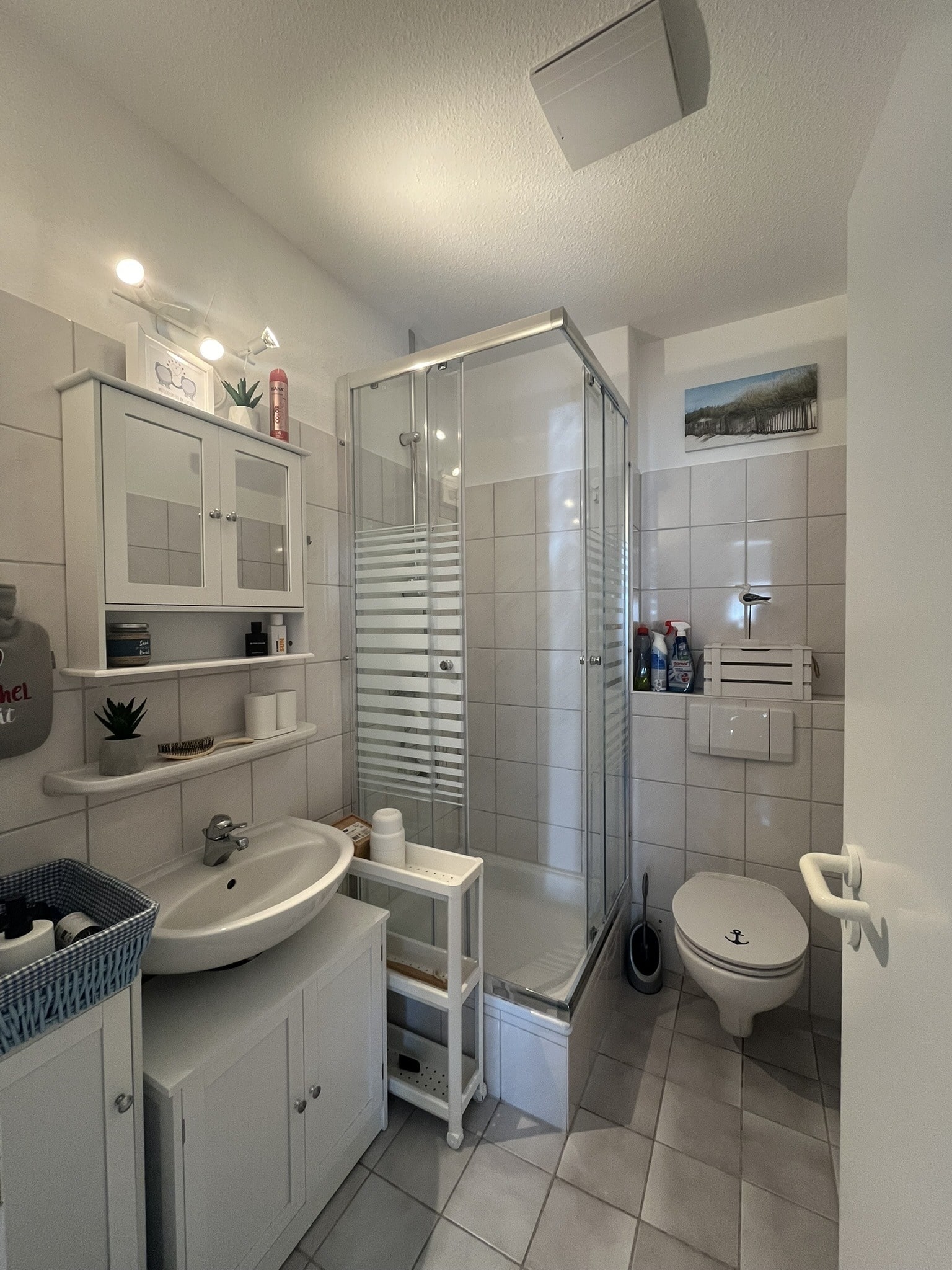 Bad Wohnung EG rechts Hofseite