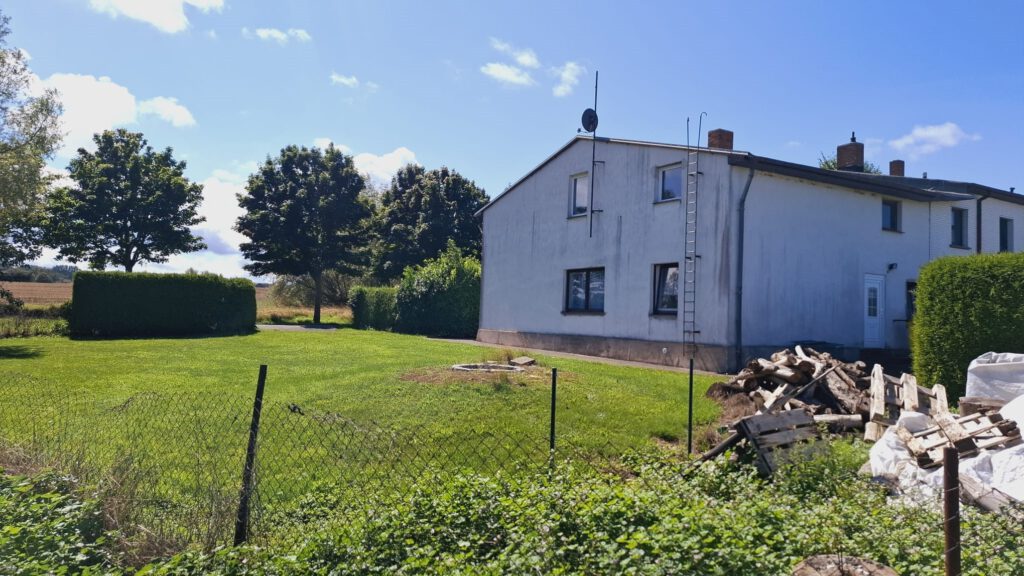 Kühlungsborn - Doppelhaushälfte in Ostseenähe / Sanierung notwendig